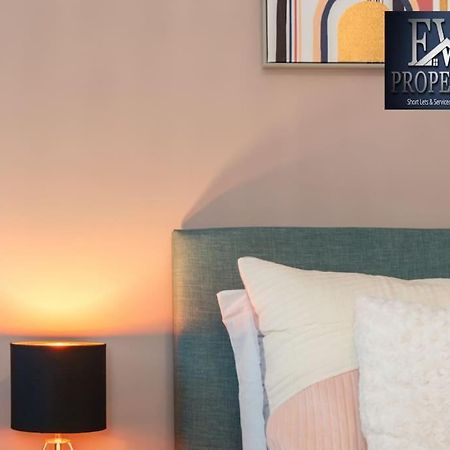 Charming Cosy Getaway Ideal For Leisure & Business Southampton Exterior foto
